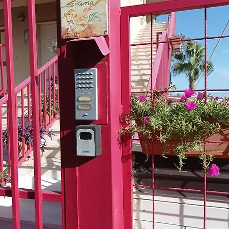 Lo Scoglio Della Sirena Due Apartament *